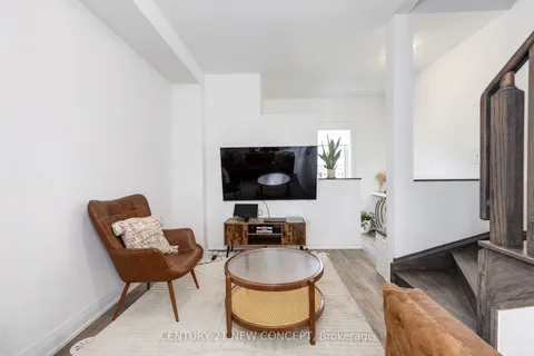 90 Stanley Greene Boulevard, ON M3K 0C8