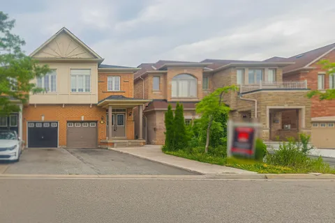 102 Kilrea Way, ON L6X 0R3