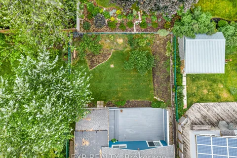 653 Elliott Crescent, ON L9T 3G5