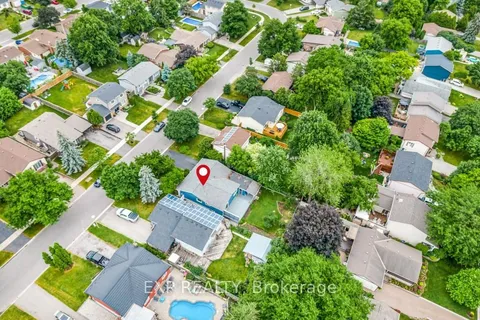 653 Elliott Crescent, ON L9T 3G5