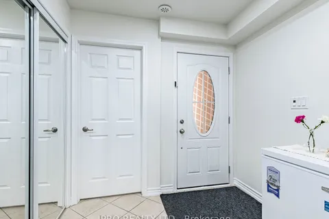 581 Allport Gate, ON L9T 9J5
