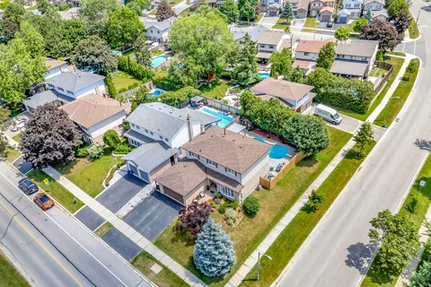 2325 Duncaster Drive, ON L7P 4C3