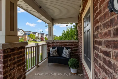 664 Scott Boulevard, ON L9T 0P3