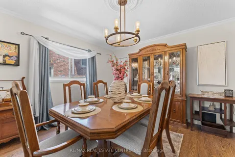 30 Regentview Drive, ON L6Z 3G6
