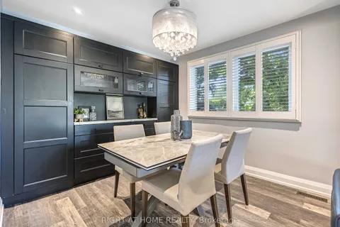2330 Parkway Drive, ON L7P 1T5