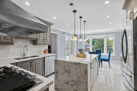 10 Whitmore Court, ON L6Z 2A5