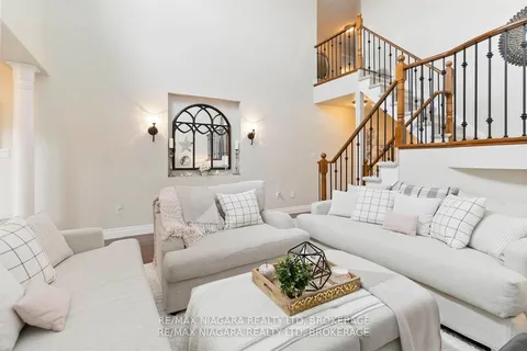 2468 Whitehorn Drive, ON L7L 7M7