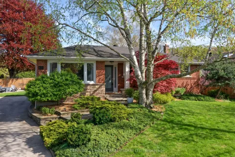811 Teal Drive, ON L7T 2Y8
