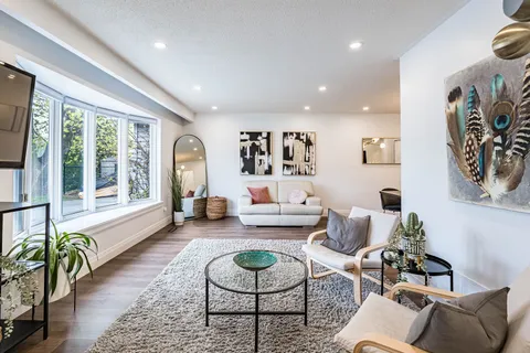 19 Joycelyn Crescent, ON L7G 2S5