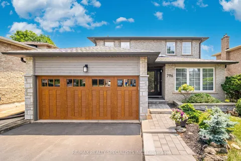 796 Childs Drive, ON L9T 4J2