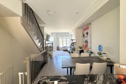 55 Twenty Ninth Street, ON M8W 1S1