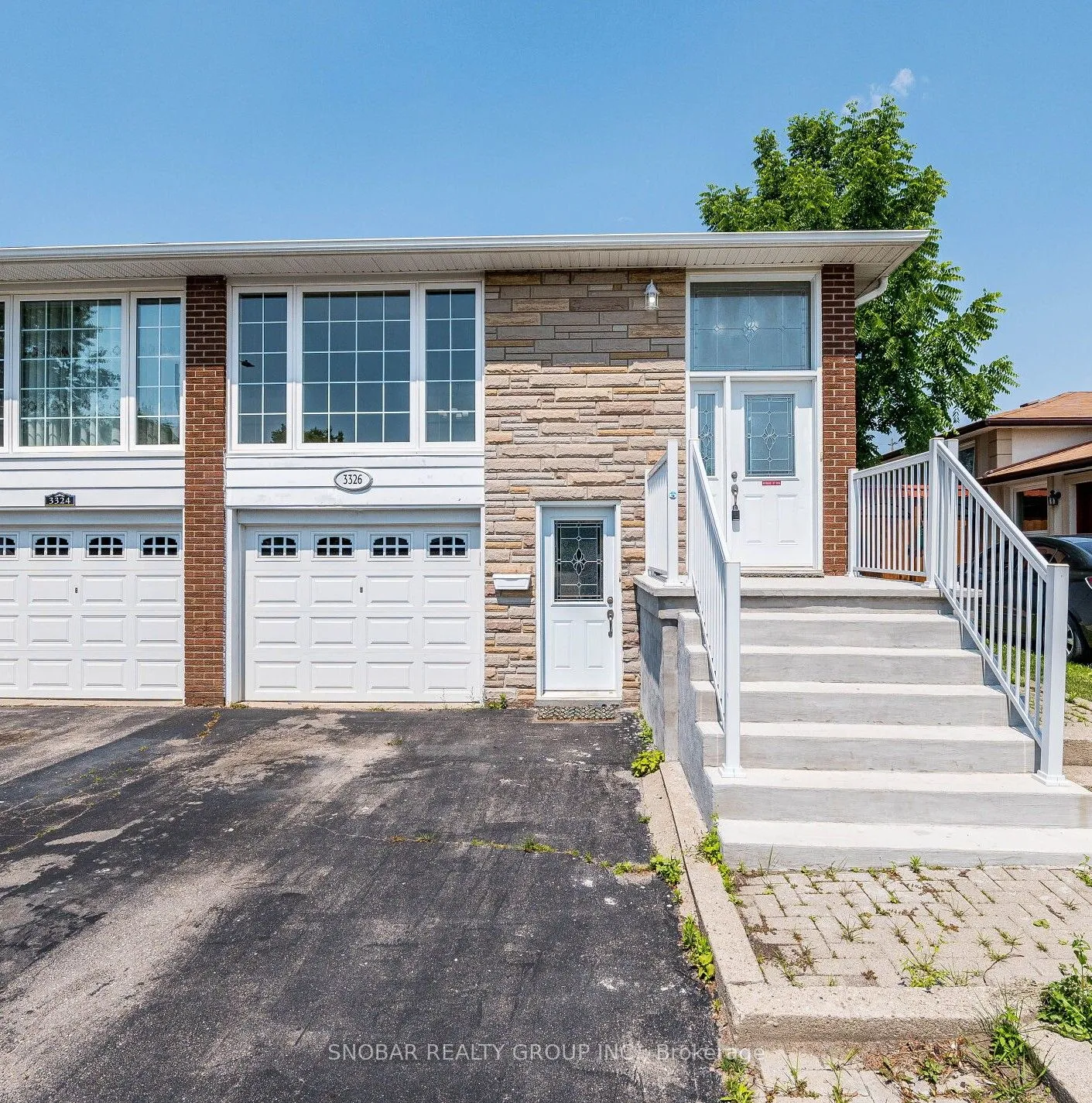3326 Homark Drive, ON L4Y 2K4