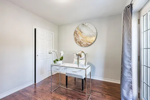 42 Gretna Drive, ON L6X 2E7