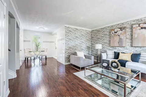 42 Gretna Drive, ON L6X 2E7
