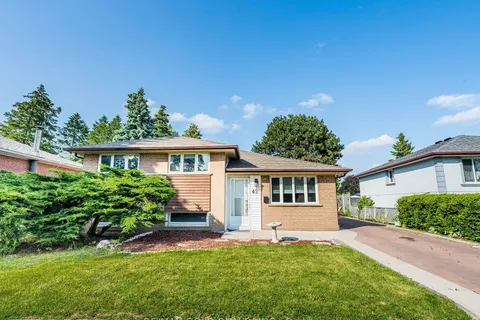 42 Gretna Drive, ON L6X 2E7