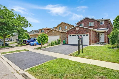 22 Donna Drive, ON L6Z 3T2