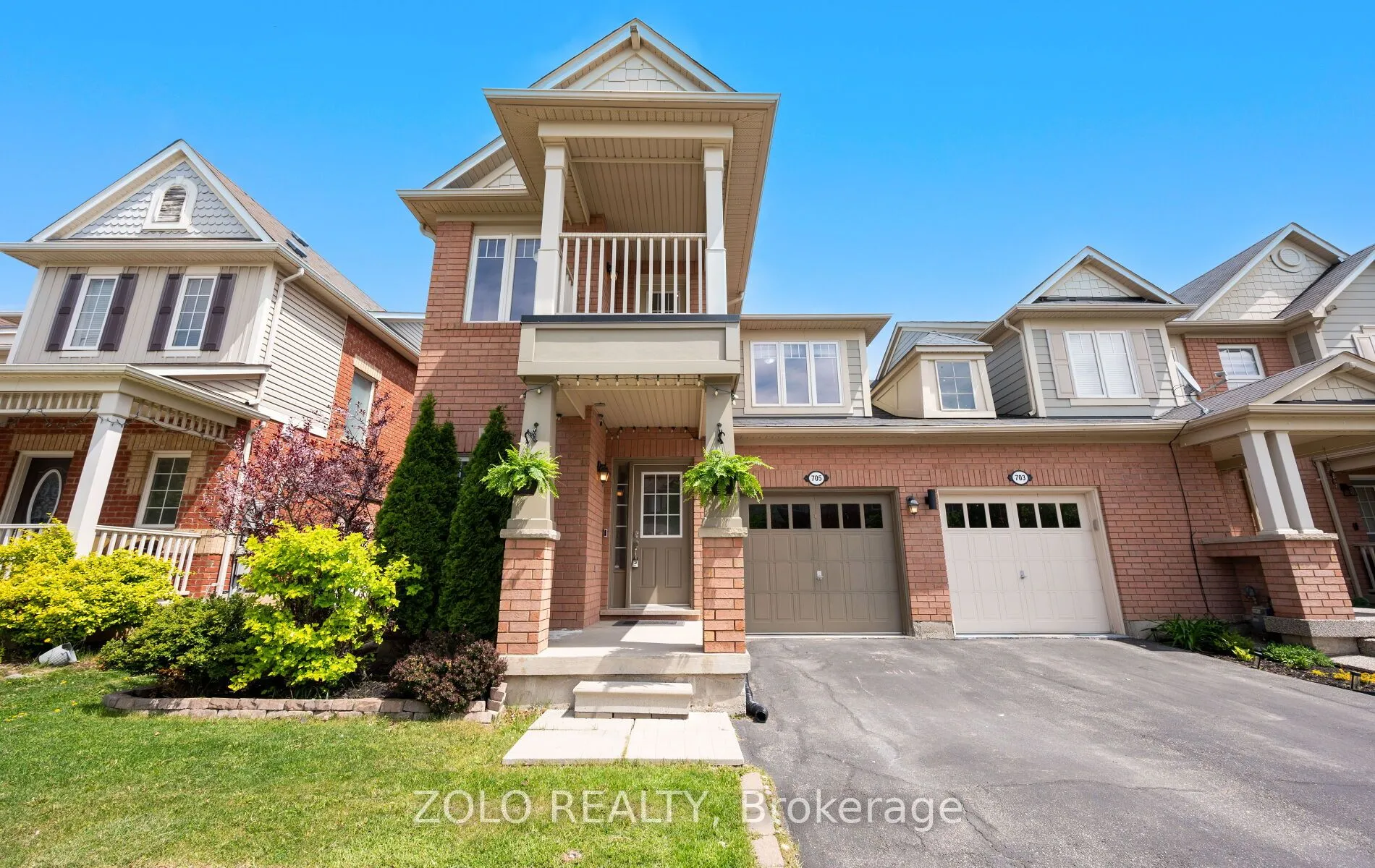 705 Rayner Court, ON L9T 0P1