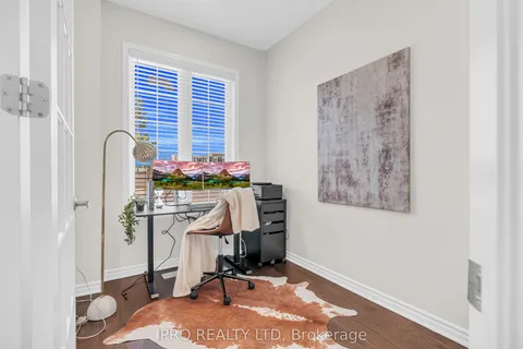 1139 Farmstead Drive, ON L9E 1K8
