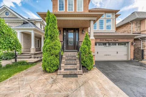 3882 Deepwood Heights, ON L5M 6M2