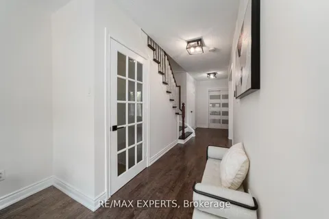44 Highmore Avenue, ON L7E 1V9