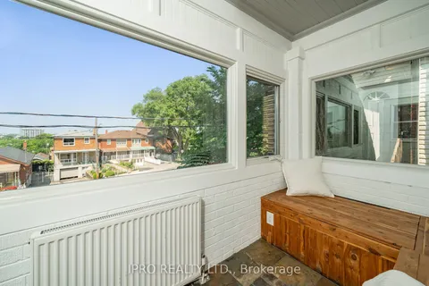 365 Silverthorn Avenue, ON M6M 3G7