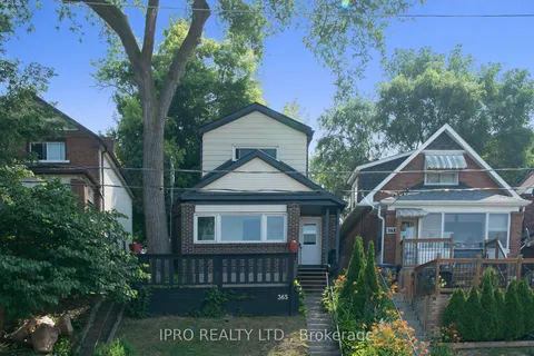 365 Silverthorn Avenue, ON M6M 3G7
