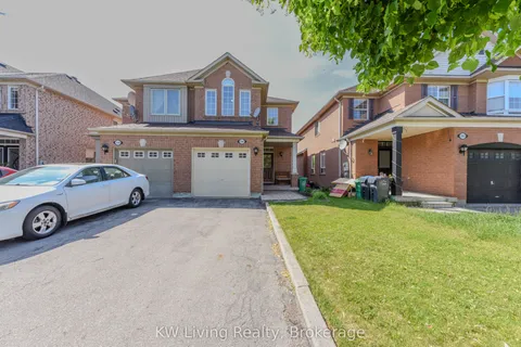 1387 Weir Chase, ON L5V 2X1