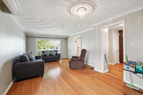 110 Blackthorn Lane, ON L6V 3K8