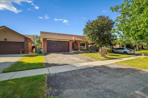 110 Blackthorn Lane, ON L6V 3K8