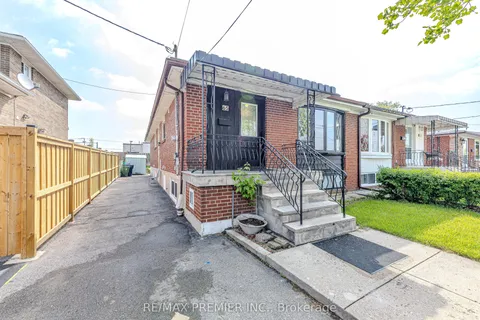 65 Elnathan Crescent, ON M9L 2G2