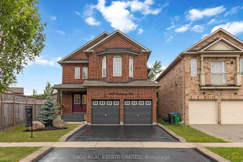 4159 Castlebury Street, ON L5V 3C4
