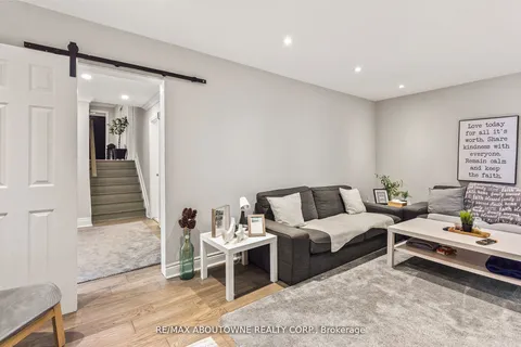 1230 Wood Place, ON L6L 2R5