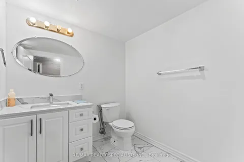 3 Maldives Crescent, ON L6P 1L4