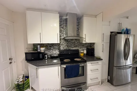 29 Mercer Drive, ON L6X 1B5