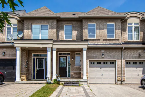 2453 Grand Oak Trail, ON L6M 0J3
