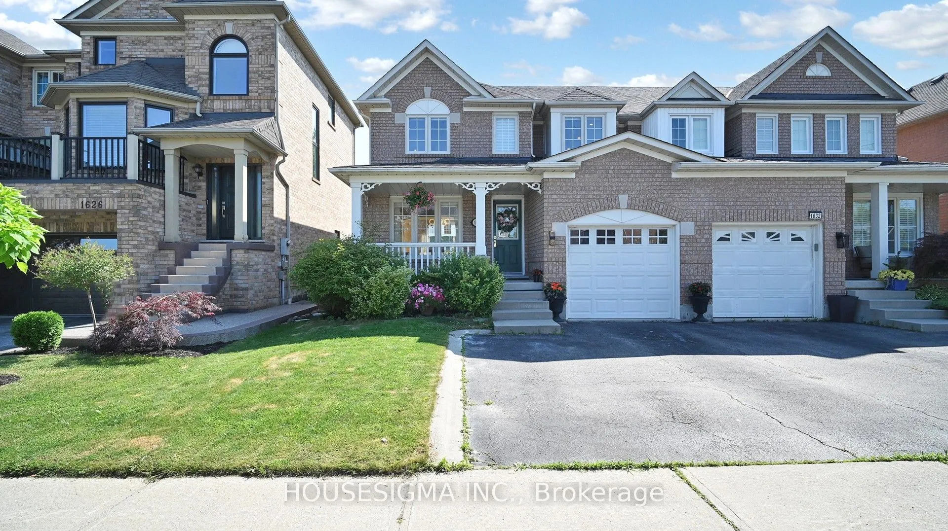1630 Samuelson Circle, ON L5N 7Z7