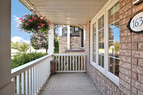 1630 Samuelson Circle, ON L5N 7Z7