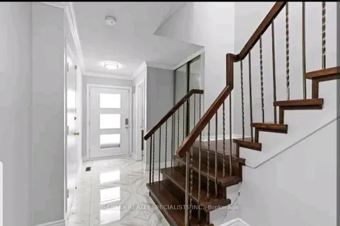 30 Adam Street, ON L6Z 2S1