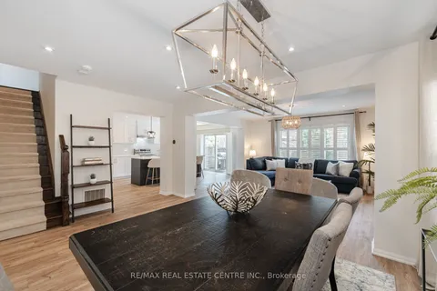 996 Savoline Boulevard, ON L9T 7T1