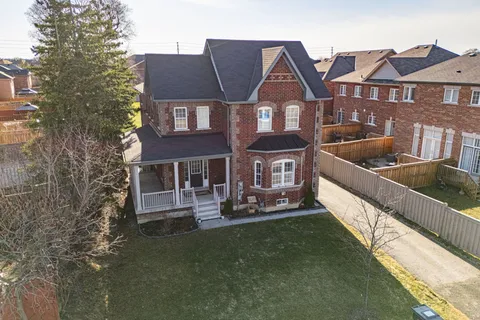 78 Hollowgrove Boulevard, ON L6P 0Y3