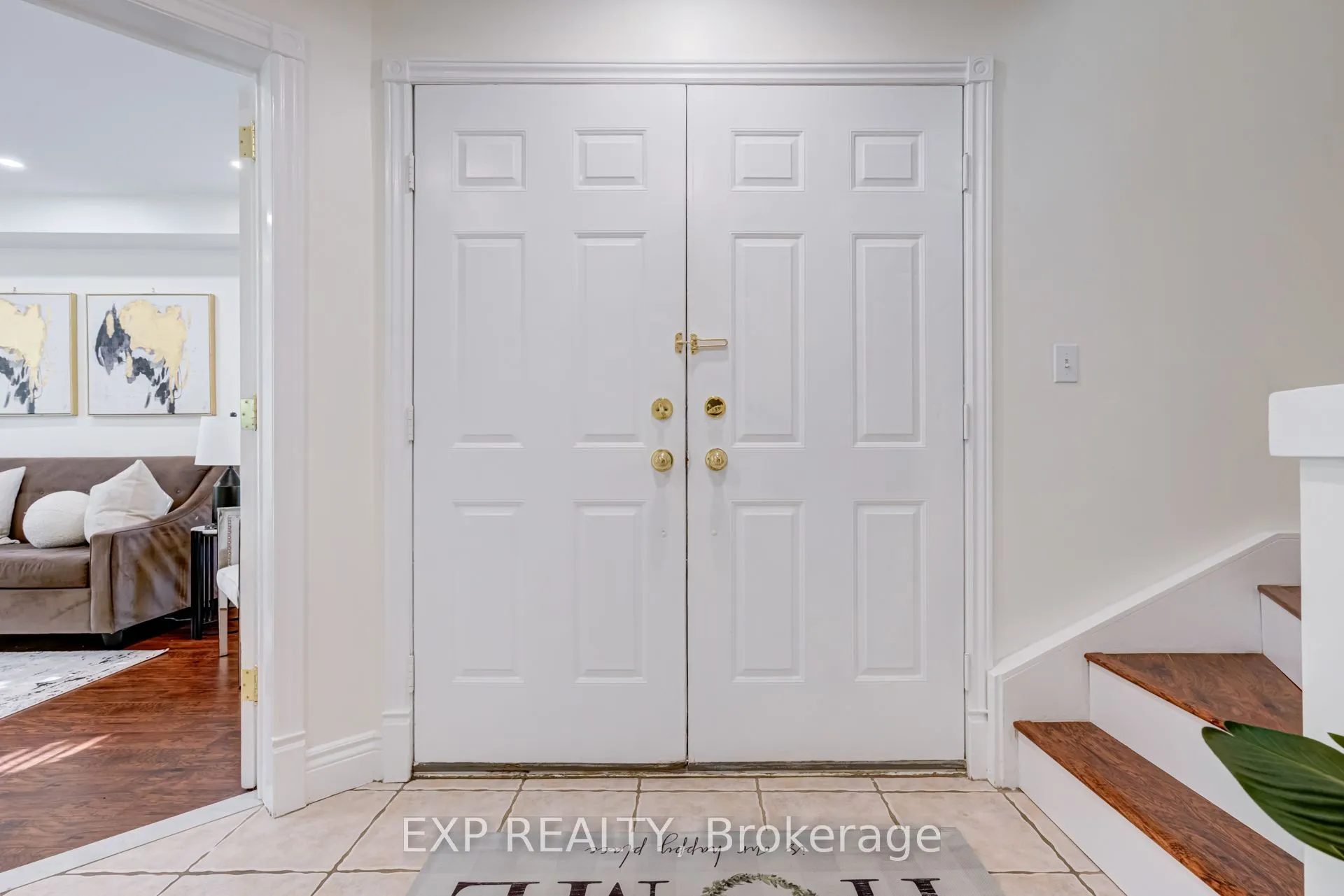 3283 Bobwhite Mews, ON L5N 6G1