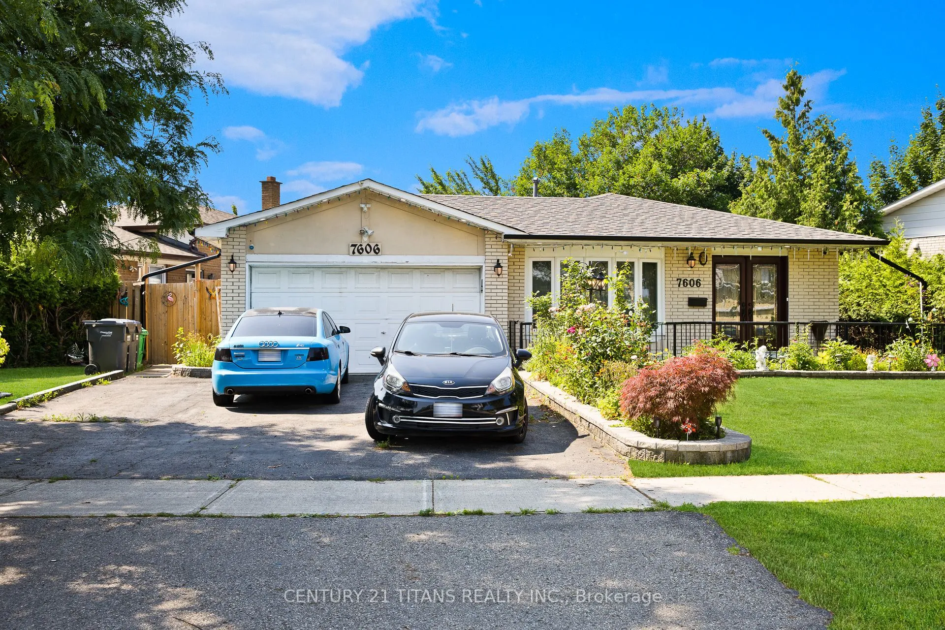 7606 Netherwood Road, ON L4T 2P1