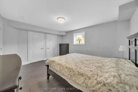 1310 Raspberry Terrace, ON L9T 7K6