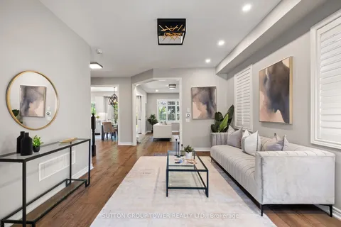 21 Fieldstone Lane Avenue, ON L7C 3Y8