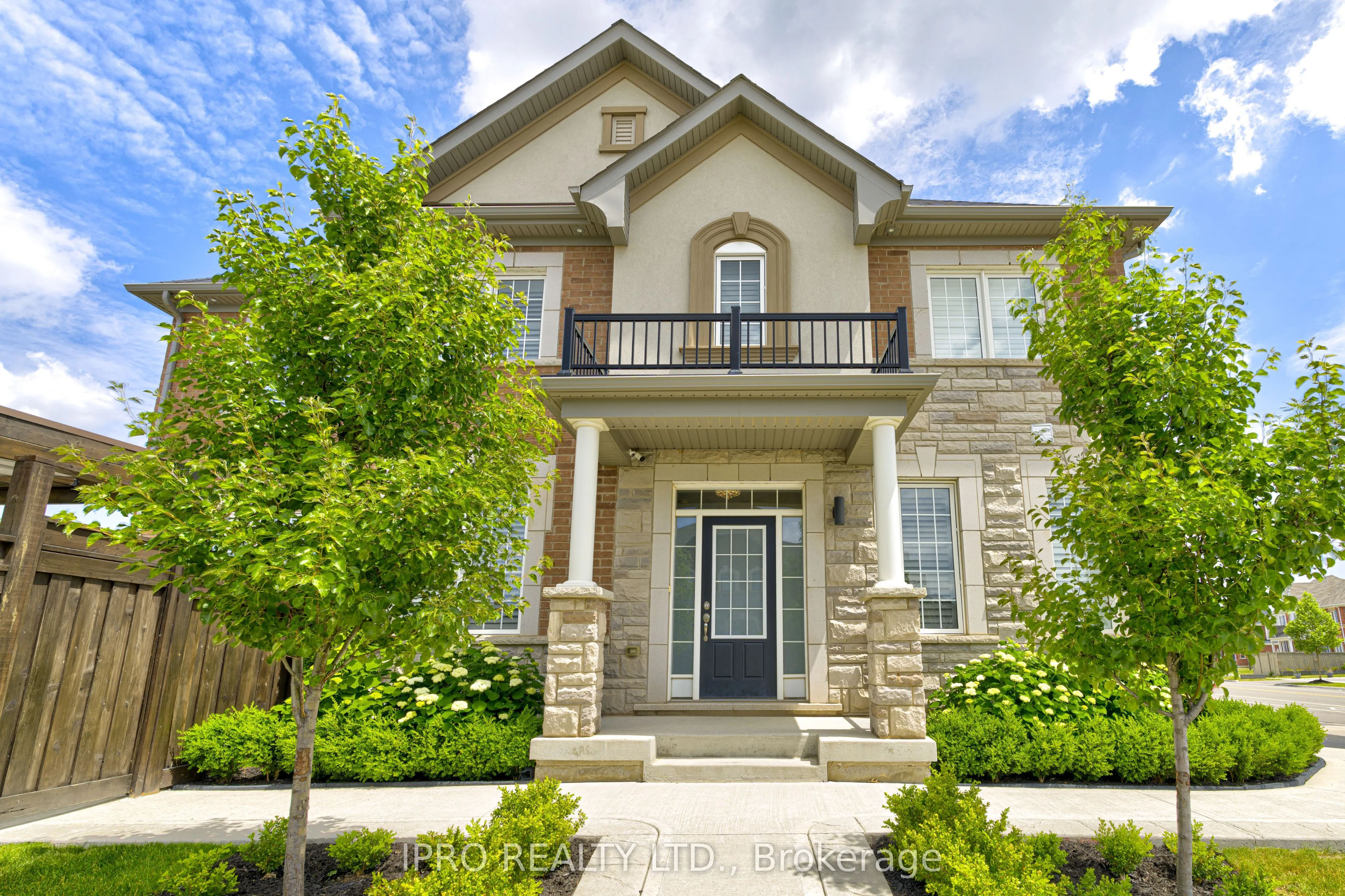 1393 Farmstead Drive, ON L9E 1K4