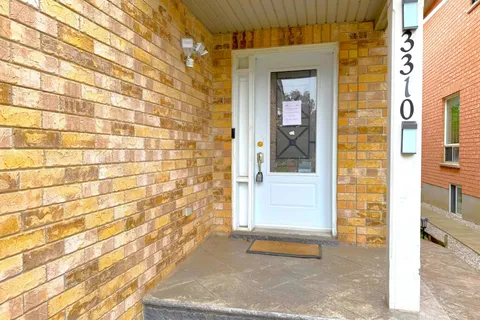 3310 Crimson King Circle, ON L5W 8M8