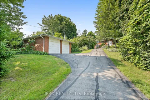 12506 Eighth Line, ON L7G 4S4