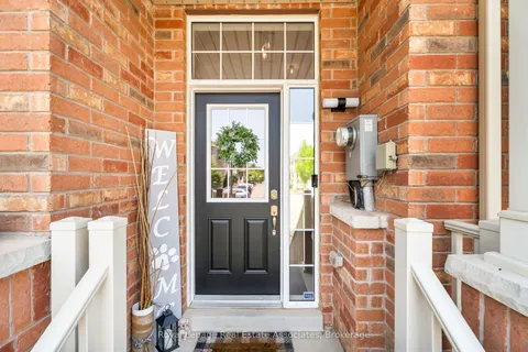 31 Promenade Trail, ON L7G 0G8
