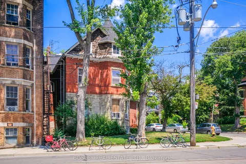 1500 King Street, ON M6K 1J5