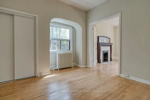 24 Indian Road Crescent, ON M6P 2G1